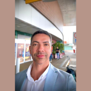 Paulo Henrique Silva Maia explica como os genes podem influenciar o surgimento de doenças hereditárias.