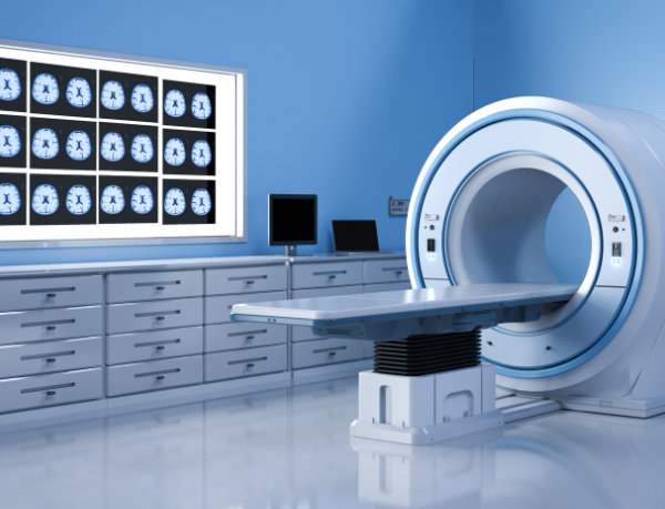 Dra. Thaline Neves mostra como a tecnologia portátil está transformando a radiologia e ampliando o acesso a diagnósticos em campo.