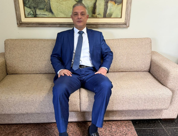 Leonardo Manzan reforça que a tributação ambiental pode ser instrumento estratégico para estimular práticas sustentáveis.