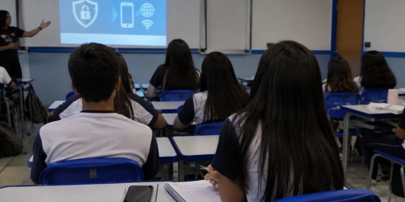 Segurança escolar e tecnologia consciente ganham espaço nas escolas de Rio Branco